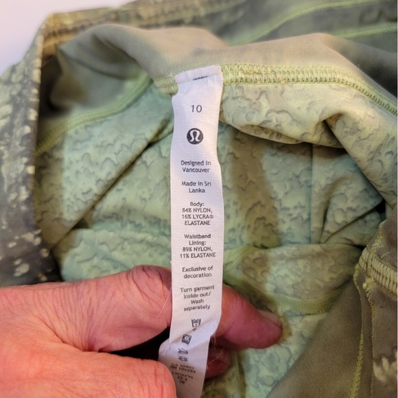 Lululemon Base Pace High-Rise Tight 25" City Grit Green Multi RARE‎•NWOT•10 - Picture 9 of 16
